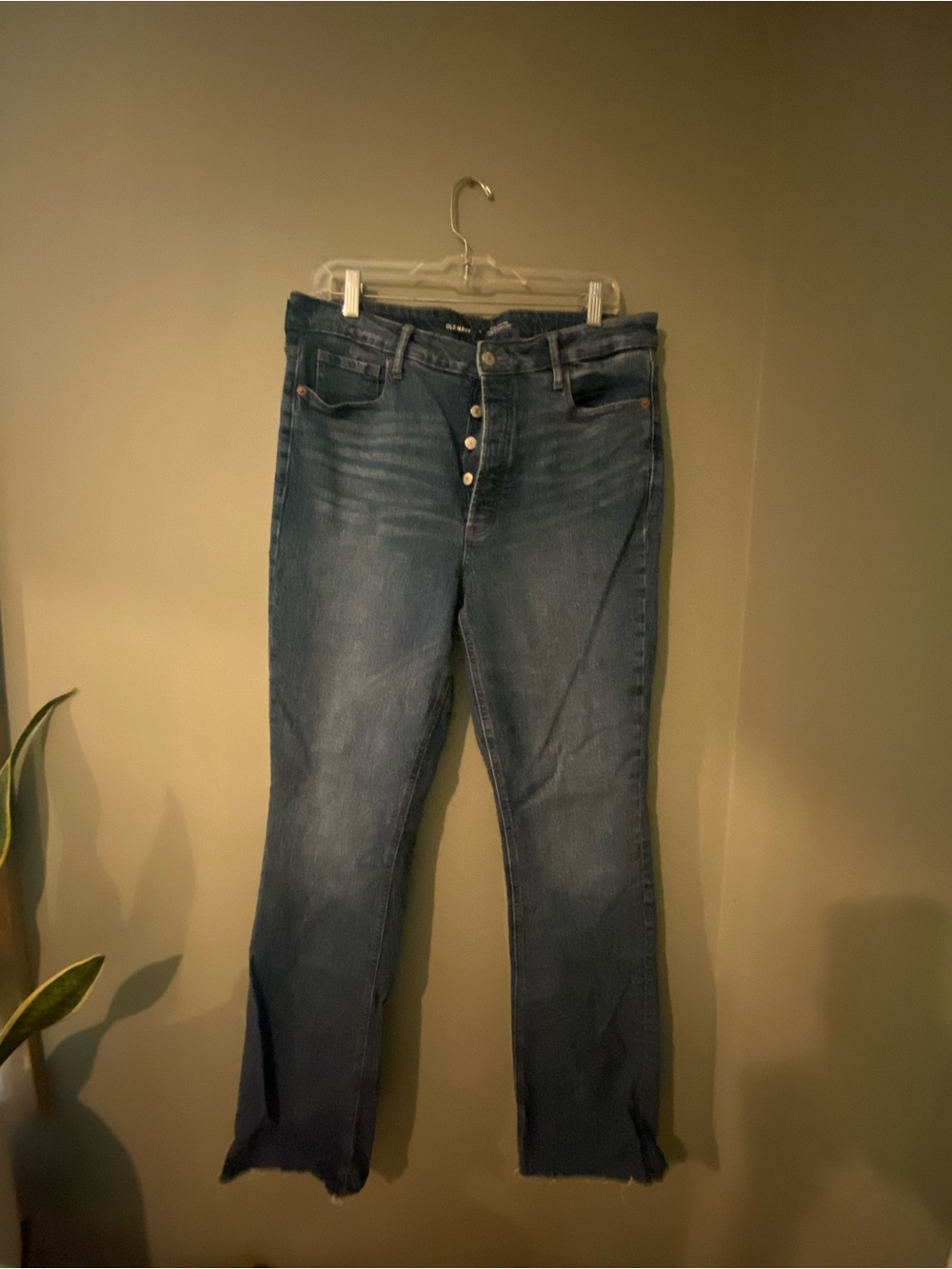 Old Navy Women's  Kicker Boot Cut Jeans with Button-Fly